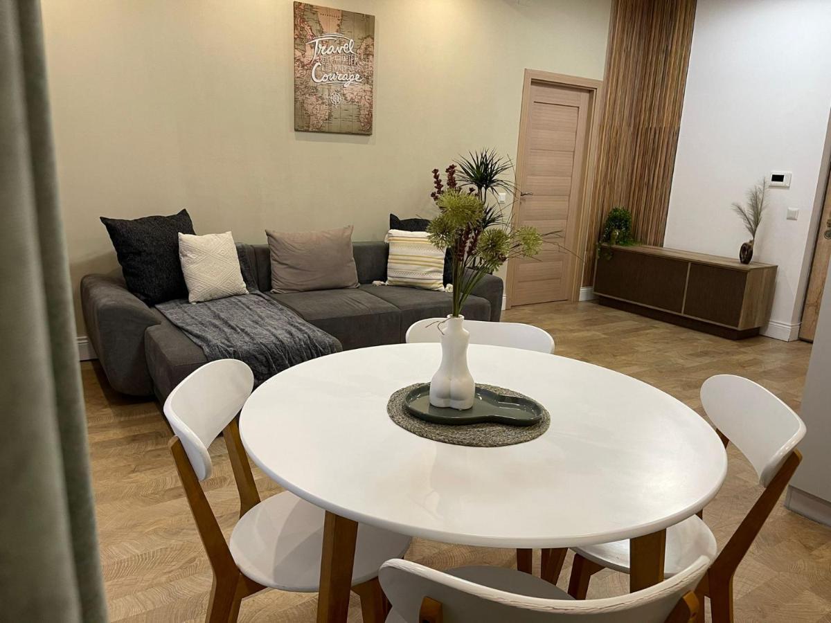 Nova Lake Apartamente Wild Jungle Satu Mare Ngoại thất bức ảnh